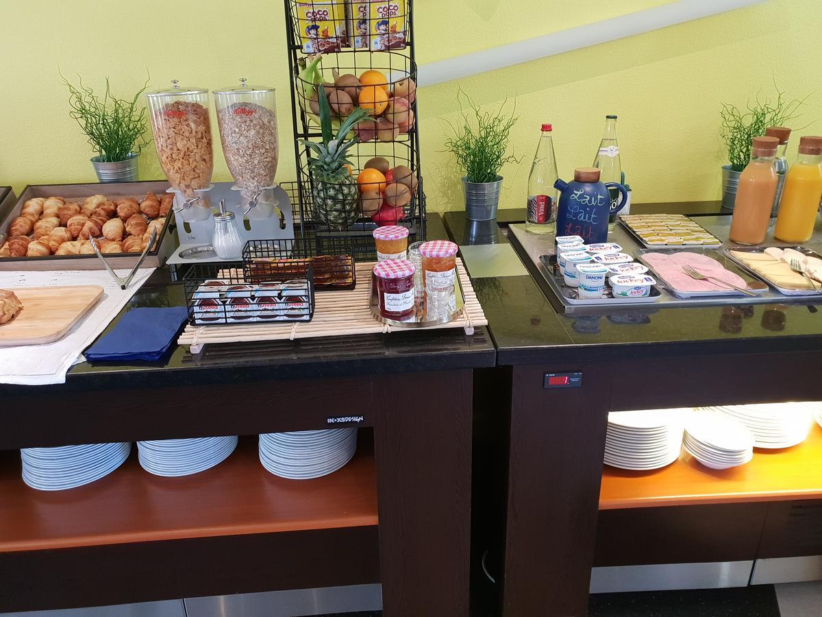 Hotel Ibis Styles Marseille Plan De Campagne 3*